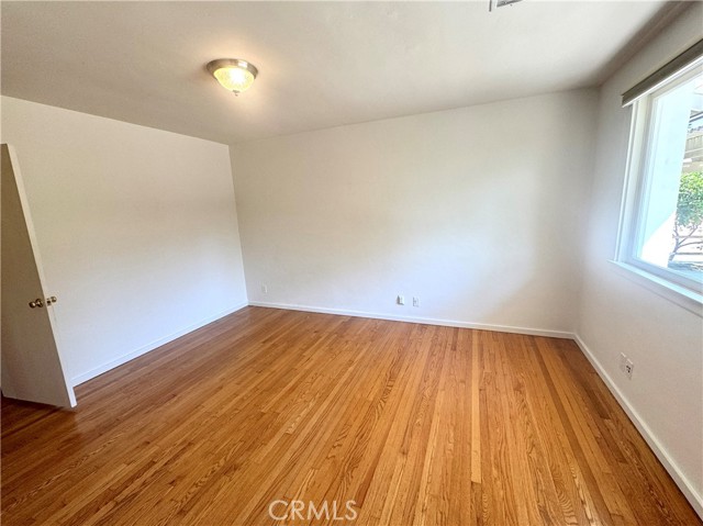 Detail Gallery Image 11 of 29 For 712 W 8th, Claremont,  CA 91711 - 3 Beds | 2 Baths