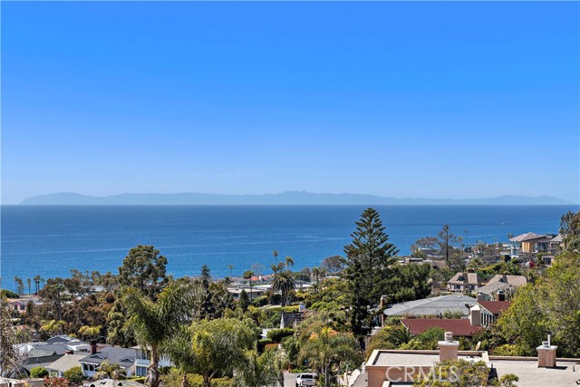 Detail Gallery Image 17 of 39 For 612 Allview Pl, Laguna Beach,  CA 92651 - 3 Beds | 3/1 Baths