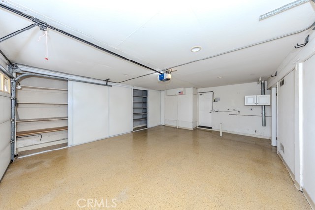 8421 Deepcliff Dr., Huntington Beach CA: https://media.crmls.org/medias/763dc93a-b933-413f-8992-8fe09d5f9ca8.jpg