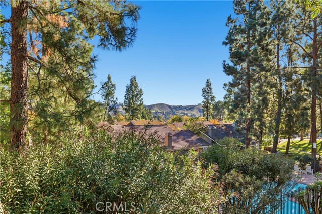 Detail Gallery Image 7 of 33 For 113 Conifer Circle, Oak Park,  CA 91377 - 3 Beds | 2/1 Baths