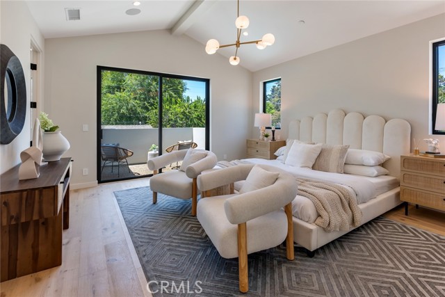 Detail Gallery Image 27 of 55 For 4651 Morse Ave, Sherman Oaks,  CA 91423 - 5 Beds | 5 Baths