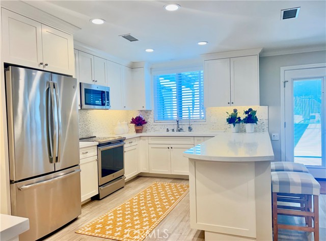 Detail Gallery Image 10 of 21 For 13360 Del Monte Dr., M15-2c, Seal Beach,  CA 90740 - 2 Beds | 2 Baths