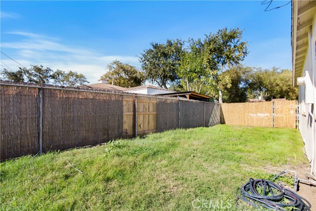 Detail Gallery Image 26 of 31 For 2117 N Keene, Los Angeles,  CA 90059 - 3 Beds | 1 Baths