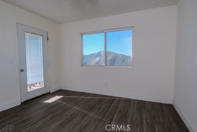 3305 Oakwood Drive, Julian CA: https://media.crmls.org/medias/763f66a6-3591-4808-af08-4bec562e541a.jpg