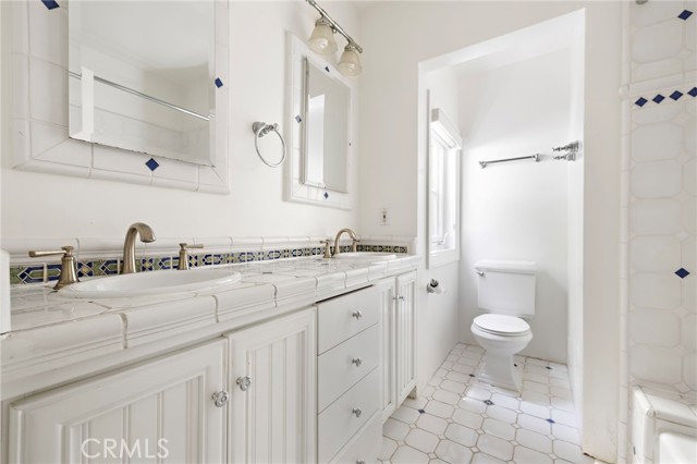 1181 Old Mill Rd, San Marino CA: https://media.crmls.org/medias/76404d93-d941-444b-8557-9ec839f4453d.jpg