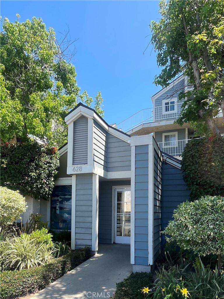 628 Daisy Avenue #222
