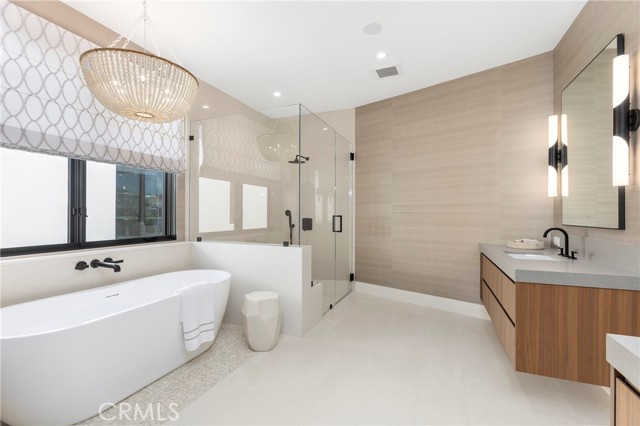 Detail Gallery Image 25 of 61 For 23502 Seaward Isle, Dana Point,  CA 92629 - 4 Beds | 4/2 Baths