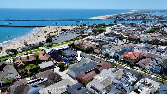 Detail Gallery Image 14 of 17 For 212 Larkspur Ave, Corona Del Mar,  CA 92625 - – Beds | – Baths