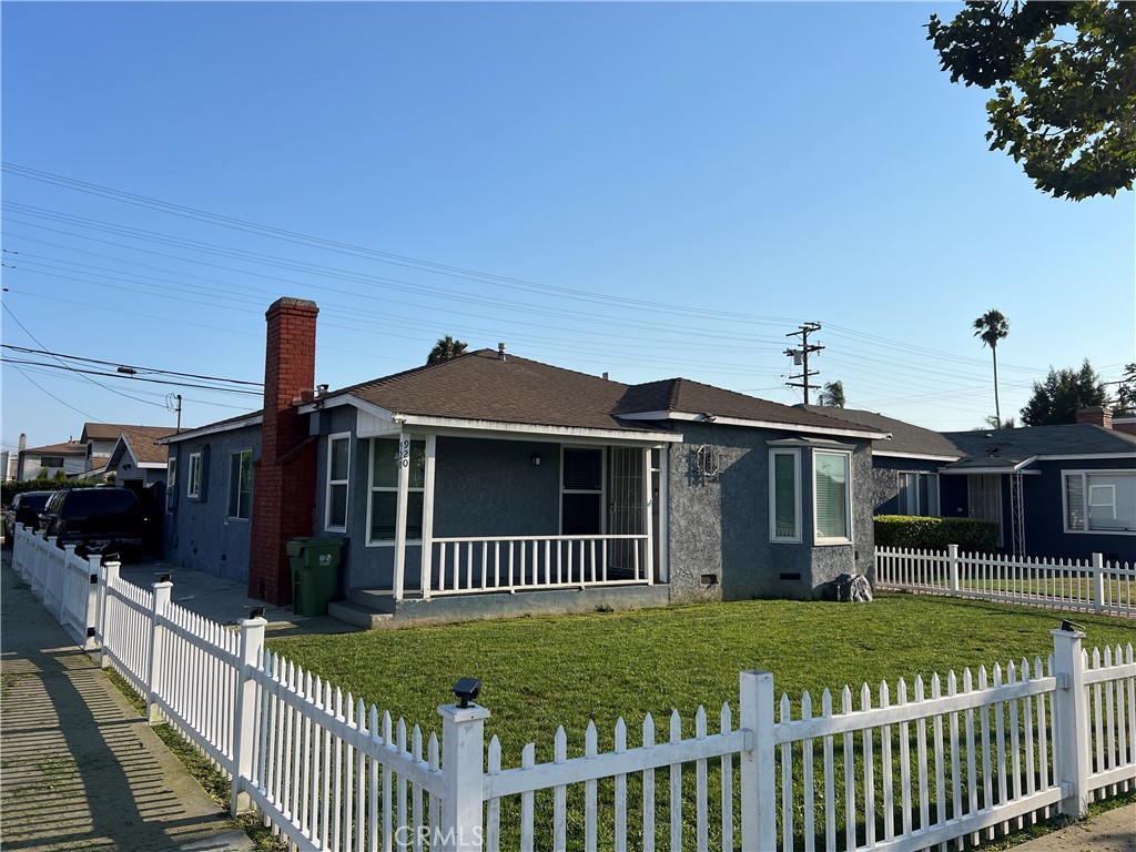 920 E Palmer Street