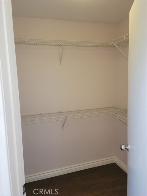 Detail Gallery Image 31 of 37 For 682 Azure Ln #1,  Corona,  CA 92879 - 3 Beds | 2 Baths