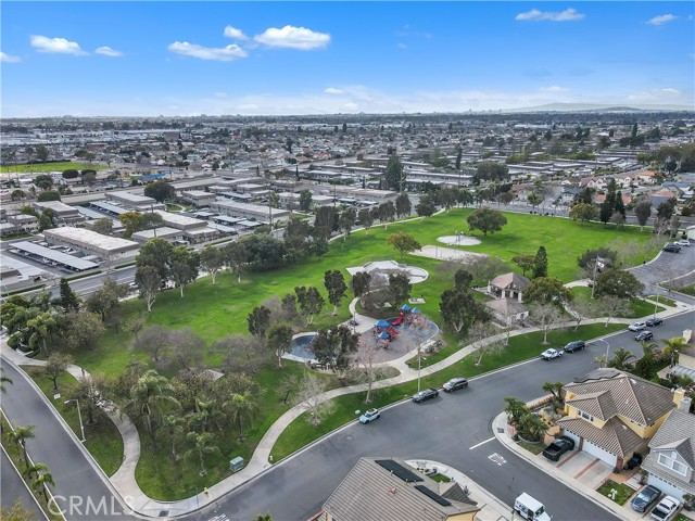 Image 49 of 56 For 4790 Montefino