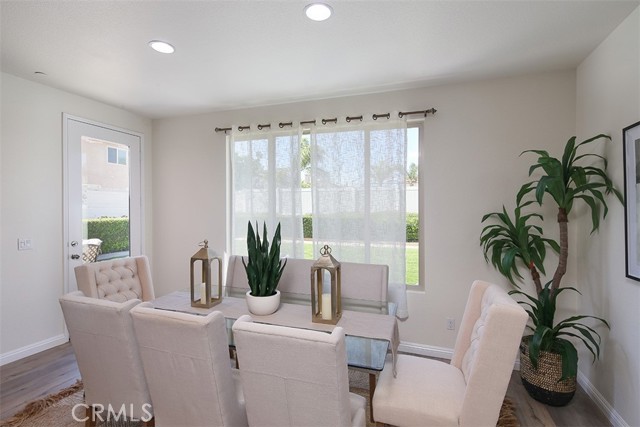 Detail Gallery Image 15 of 40 For 13208 Early Crimson St, Corona,  CA 92880 - 5 Beds | 3 Baths