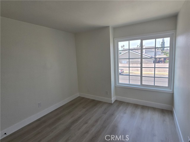 1258 E Tam O Shanter Street, Ontario CA: https://media.crmls.org/medias/764284bb-6c04-448d-96c2-f0b6f1fa35da.jpg