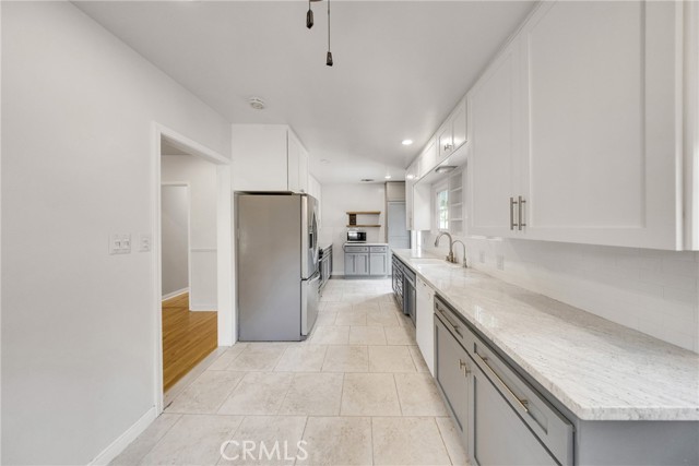 Detail Gallery Image 14 of 42 For 420 Adelyn Dr, San Gabriel,  CA 91775 - 3 Beds | 2 Baths
