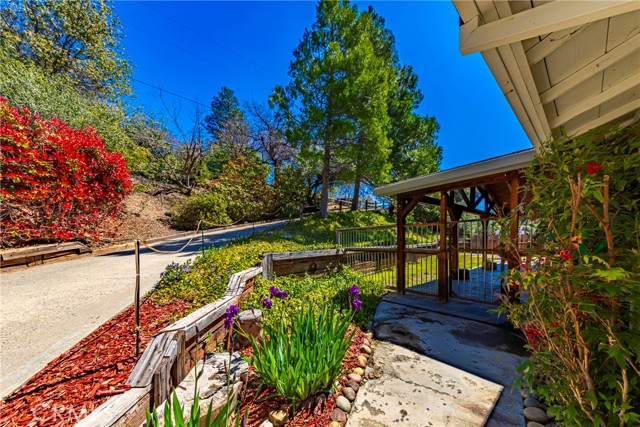 Detail Gallery Image 46 of 47 For 42420 Shady Ln, Oakhurst,  CA 93644 - 3 Beds | 2 Baths