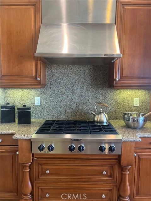 4069 Nancy Circle, Corona CA: https://media.crmls.org/medias/76453e1d-a014-4d39-8450-4bb49253d114.jpg