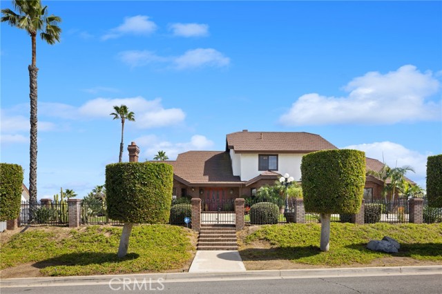 Detail Gallery Image 3 of 46 For 5780 Baldwin, Jurupa Valley,  CA 92509 - 4 Beds | 3 Baths