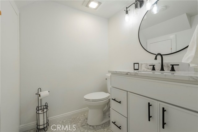 Detail Gallery Image 12 of 25 For 17730 Regency Cir, Bellflower,  CA 90706 - 3 Beds | 2 Baths