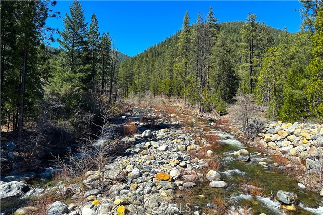 Detail Gallery Image 17 of 35 For 79402 State Highway 3, Trinity Center,  CA 96091 - – Beds | – Baths