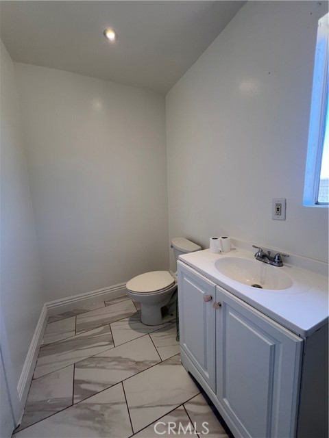 41060 158th E Street, Lake Los Angeles CA: https://media.crmls.org/medias/76466dd5-da35-4149-a699-a390084eba34.jpg
