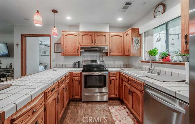 Image 67 of 69 For 41268 Adobe Way