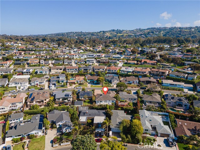 Detail Gallery Image 35 of 47 For 425 Calle De Castellana, Redondo Beach,  CA 90277 - 4 Beds | 2/1 Baths
