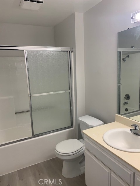 Detail Gallery Image 7 of 7 For 1247 Stoner #109,  Los Angeles,  CA 90025 - 3 Beds | 3 Baths