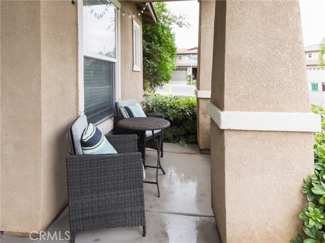 Detail Gallery Image 4 of 55 For 29017 Alicante Ave, Moreno Valley,  CA 92555 - 3 Beds | 2 Baths