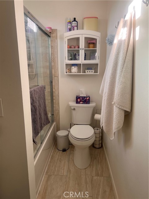 Detail Gallery Image 12 of 15 For 611 S La Veta Park #127,  Orange,  CA 92868 - 1 Beds | 1 Baths