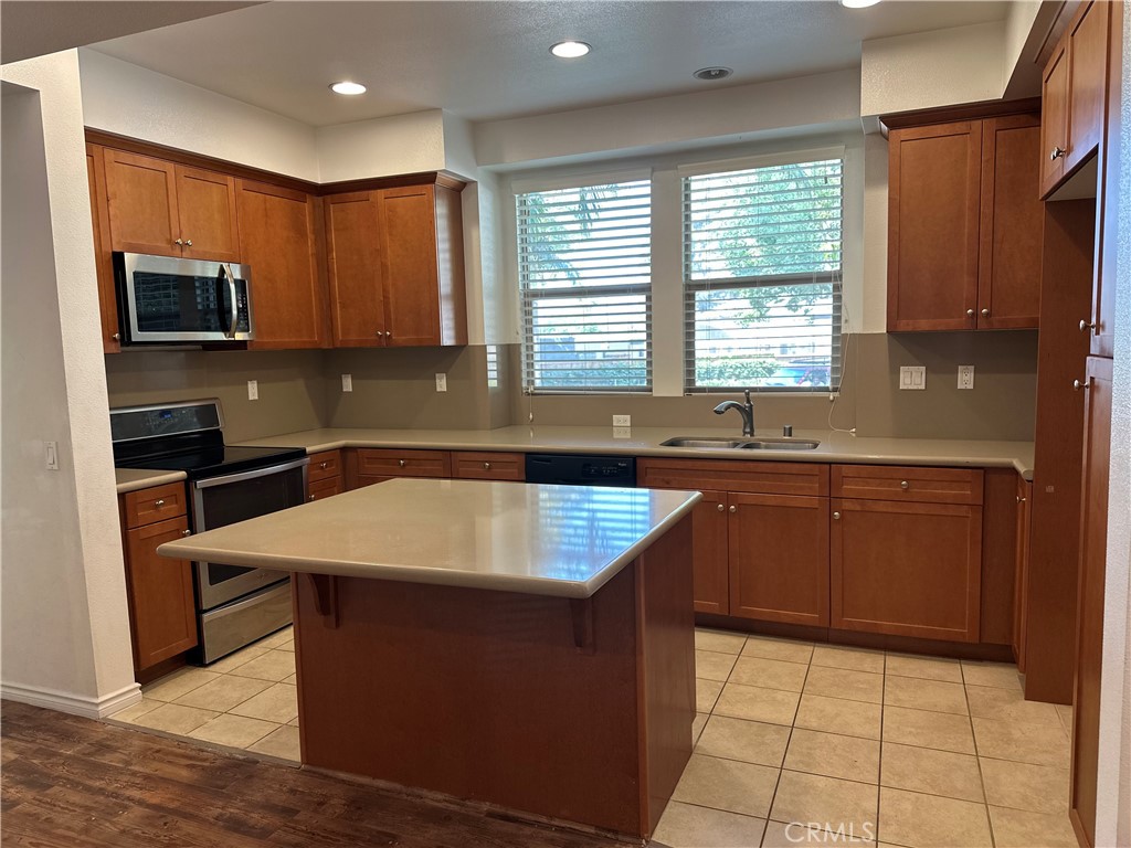 MLS #CV25184117 img 5