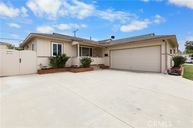 Detail Gallery Image 1 of 45 For 23134 Meyler Ave, Torrance,  CA 90502 - 3 Beds | 1 Baths