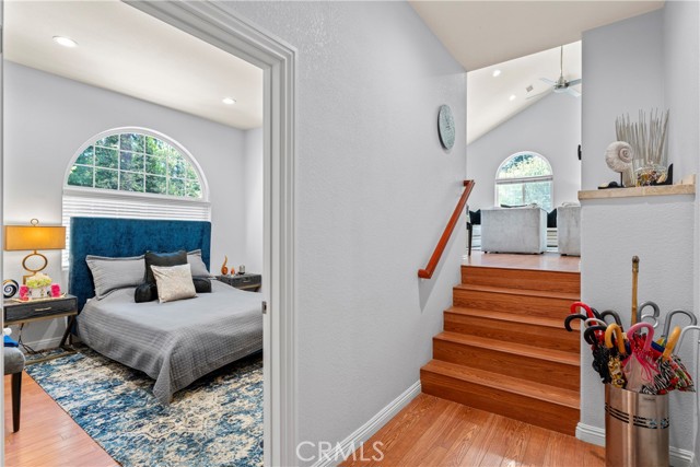 Detail Gallery Image 15 of 55 For 27312 Little Bear Rd, Lake Arrowhead,  CA 92391 - 4 Beds | 4/1 Baths