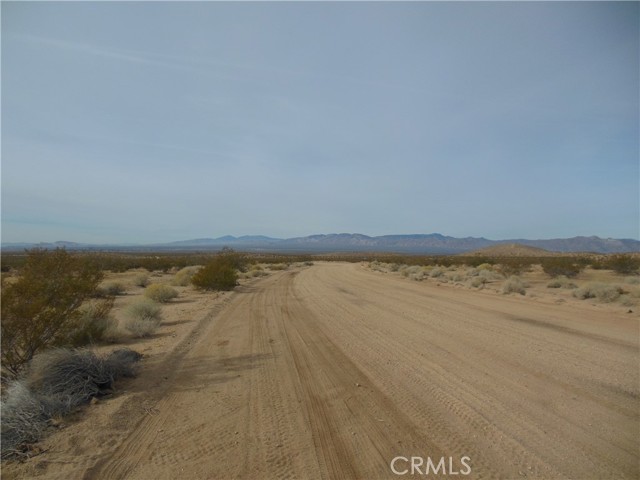 0 Thunderbird Road, California City CA: https://media.crmls.org/medias/764e22b8-6691-411d-84cb-537d378653fa.jpg