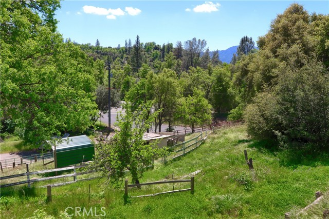 Detail Gallery Image 37 of 54 For 42275 Buckeye Rd, Oakhurst,  CA 93644 - 4 Beds | 2/1 Baths