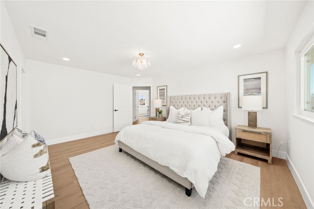 Detail Gallery Image 31 of 61 For 13802 Margene, Irvine,  CA 92620 - 5 Beds | 4 Baths