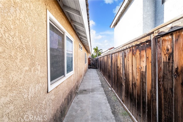 Detail Gallery Image 25 of 31 For 11355 Larchwood, Fontana,  CA 92337 - 3 Beds | 2 Baths