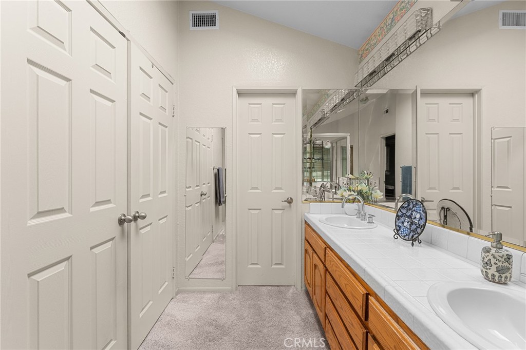 MLS #IV25165282 img 32