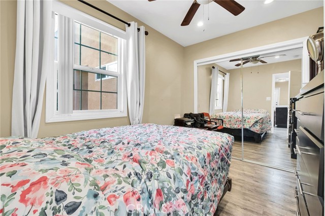 Detail Gallery Image 18 of 73 For 1972 Olive, Long Beach,  CA 90806 - 6 Beds | 4 Baths