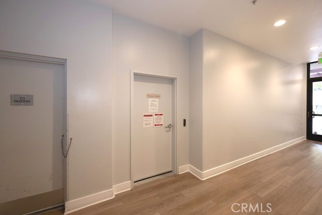 Detail Gallery Image 31 of 37 For 931 E Walnut St #101,  Pasadena,  CA 91106 - 2 Beds | 2/1 Baths