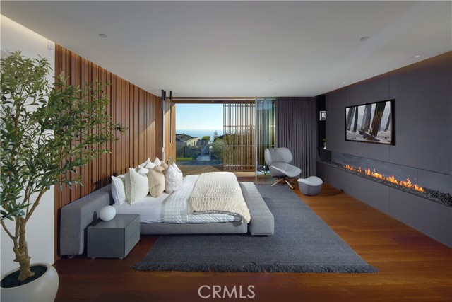 2460 Monaco Drive, Laguna Beach CA: https://media.crmls.org/medias/7651c3e6-a09d-438c-be96-443a3922c605.jpg