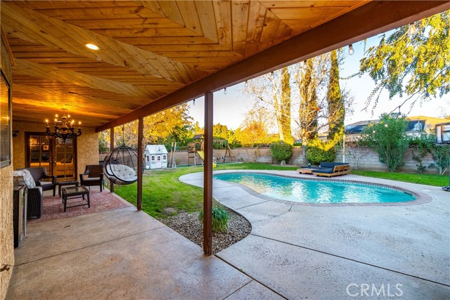 Detail Gallery Image 36 of 57 For 43034 Cherbourg, Lancaster,  CA 93536 - 3 Beds | 2 Baths