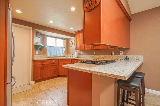 Detail Gallery Image 12 of 38 For 6335 Thunder Bay, Jurupa Valley,  CA 92509 - 3 Beds | 2 Baths