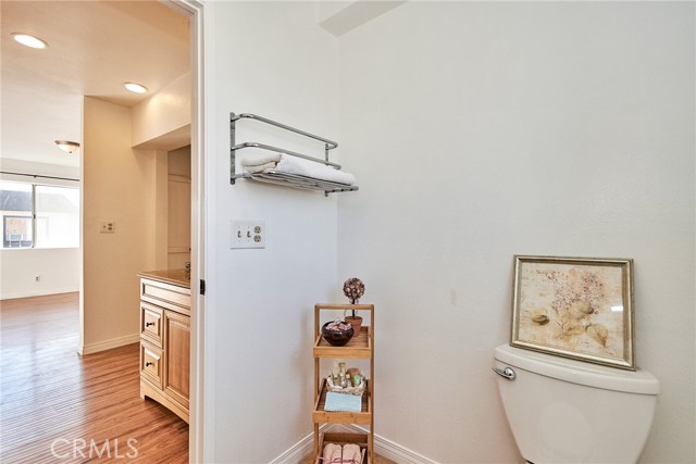 Detail Gallery Image 22 of 33 For 1410 S Del Mar Ave #6,  San Gabriel,  CA 91776 - 3 Beds | 2/1 Baths