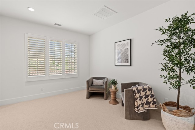 117 Andirons, Irvine CA: https://media.crmls.org/medias/7654daaf-2fa7-49d7-b844-989fc91a9162.jpg