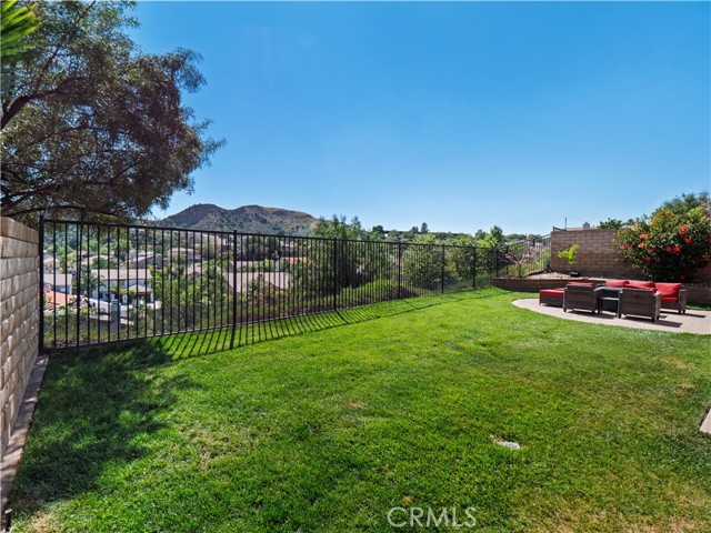 Detail Gallery Image 24 of 30 For 30623 Beryl, Castaic,  CA 91384 - 4 Beds | 3 Baths