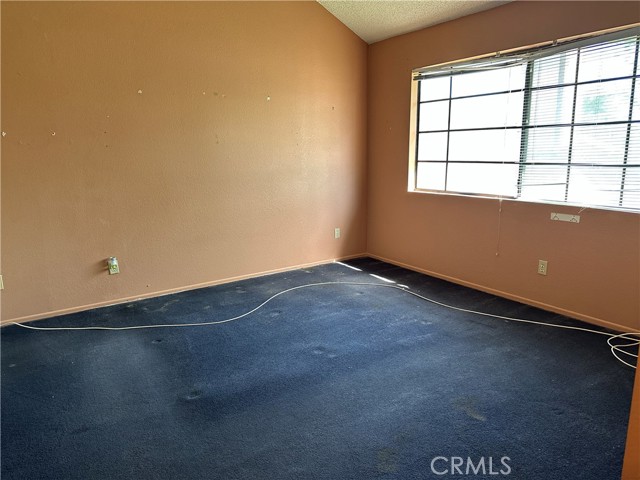 Detail Gallery Image 22 of 31 For 2830 Oak Creek Dr #D,  Ontario,  CA 91761 - 3 Beds | 2/1 Baths