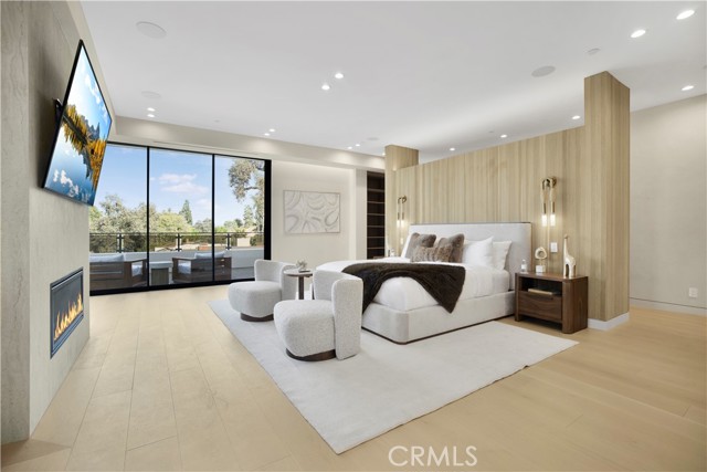 Detail Gallery Image 13 of 28 For 5170 Amestoy, Encino,  CA 91316 - 5 Beds | 6/2 Baths