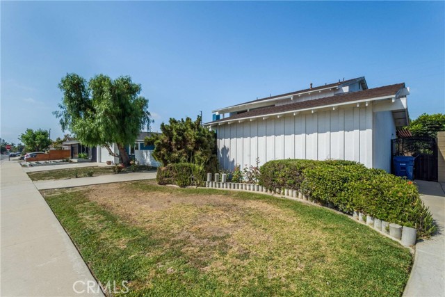 Image 2 for 5219 Elderhall Ave, Lakewood, CA 90712