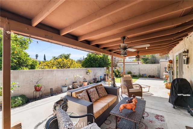 Image 25 of 42 For 11494 Los Molinos