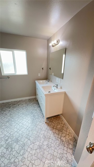 MLS #IV25225414 image #21